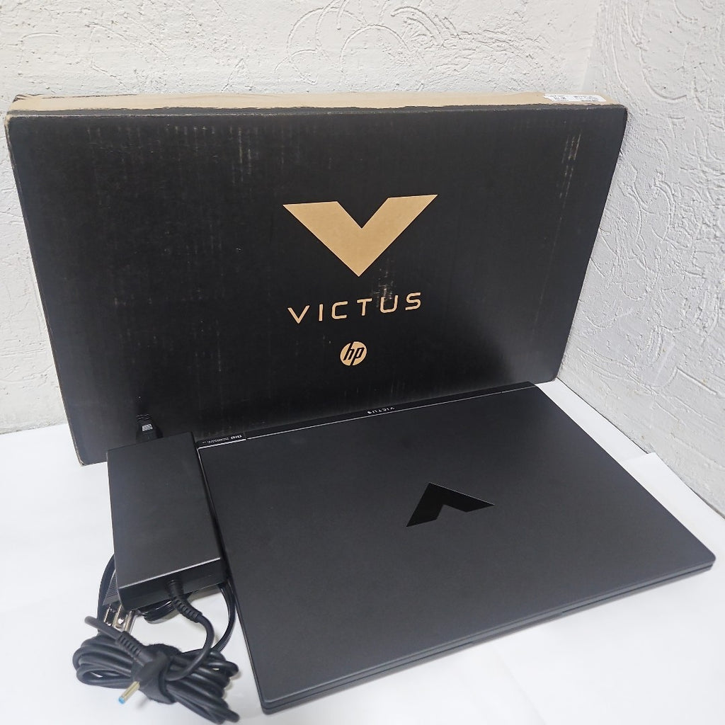 LAPTOP HP VICTUS 15-FB3020LA (2025) 512 GB SSD 16 GB RAM (SEMINUEVO)