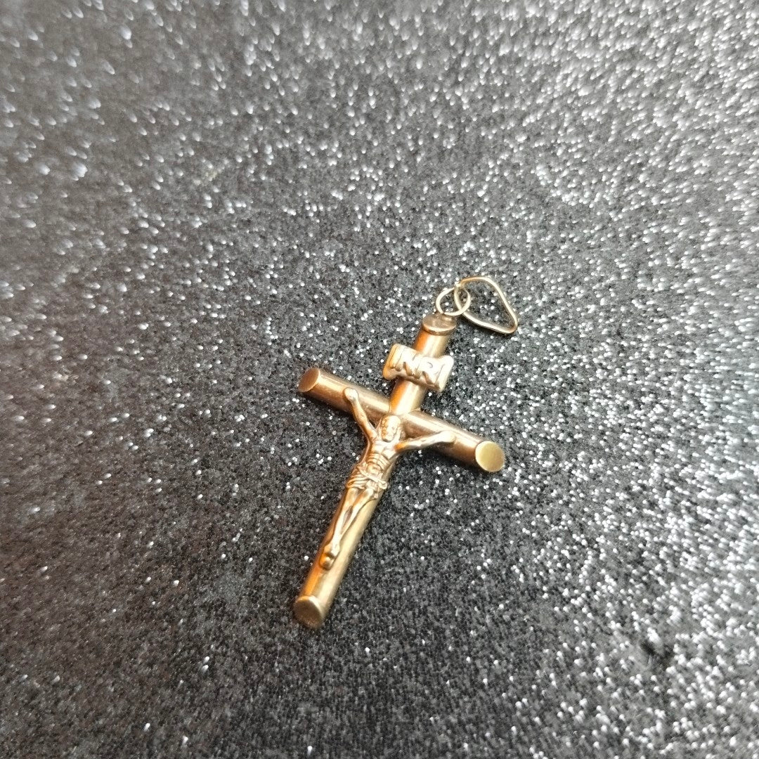 DIJE ORO 10 K 1.1 GRMS (SEMINUEVO)