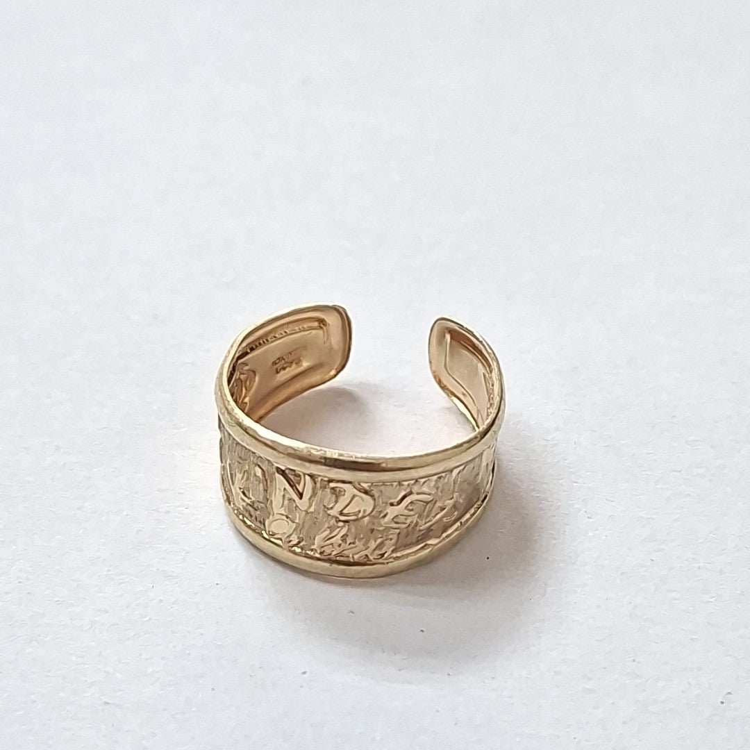 ANILLO DE GRADUACIÓN ORO 8 K 1.4 GRMS (SEMINUEVO)