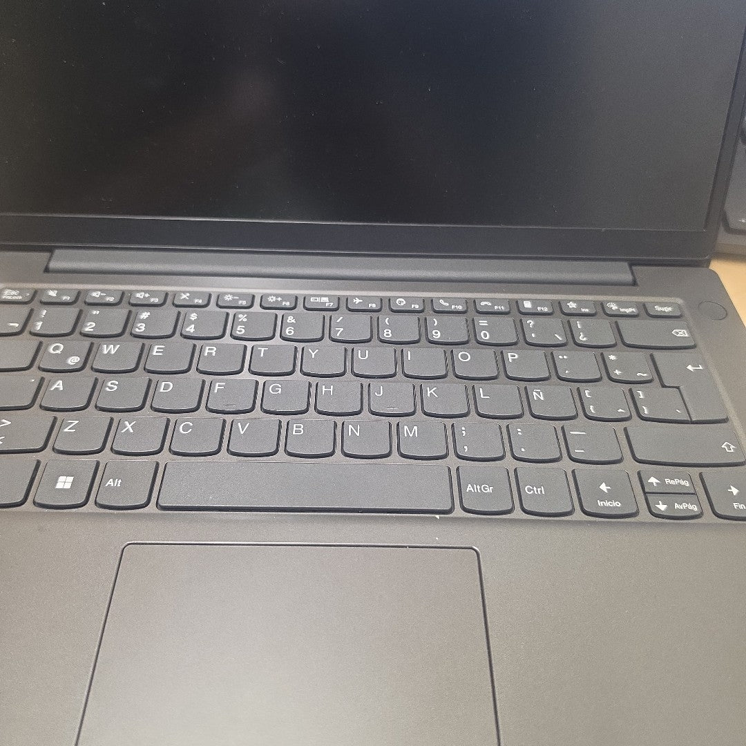 LAPTOP LENOVO V14 G4 IRU (2025) 256 GB SSD 16 GB RAM