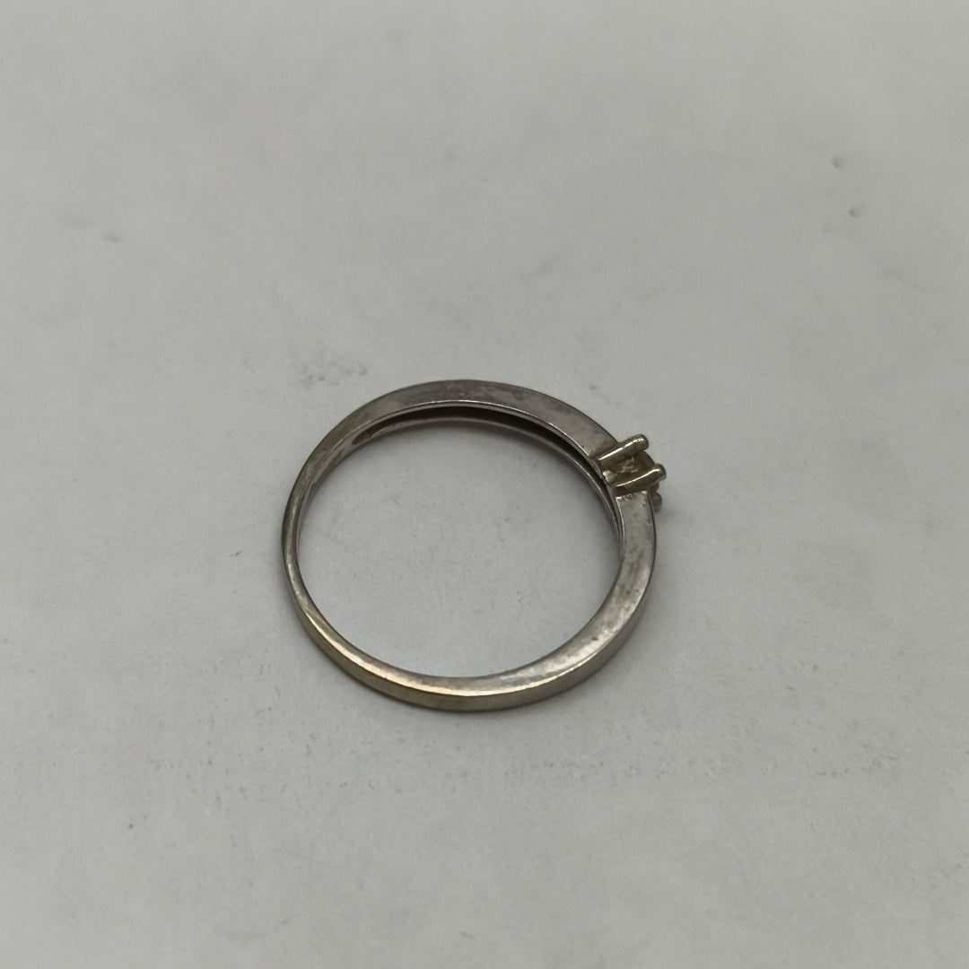 ANILLITO ORO BLANCO 14 K 1.9 GRMS (SEMINUEVO)