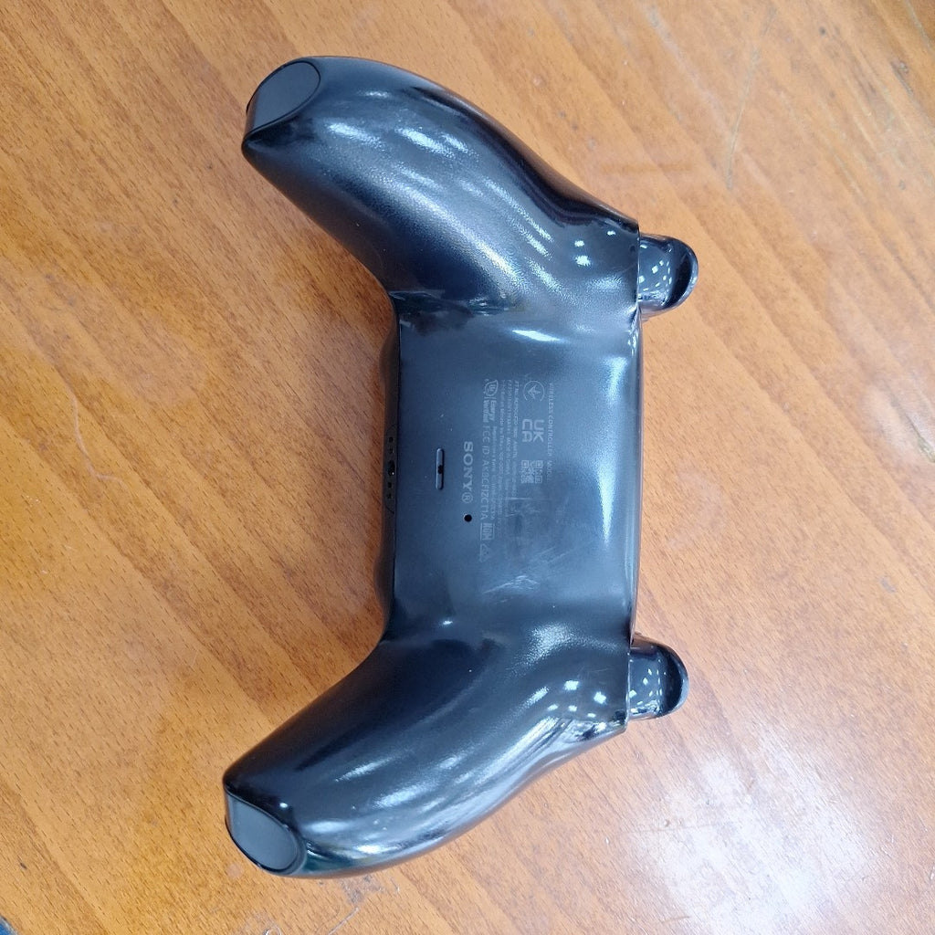 CONSOLA DE VIDEOJUEGO SONY PS5 825 SSD (SEMINUEVO)