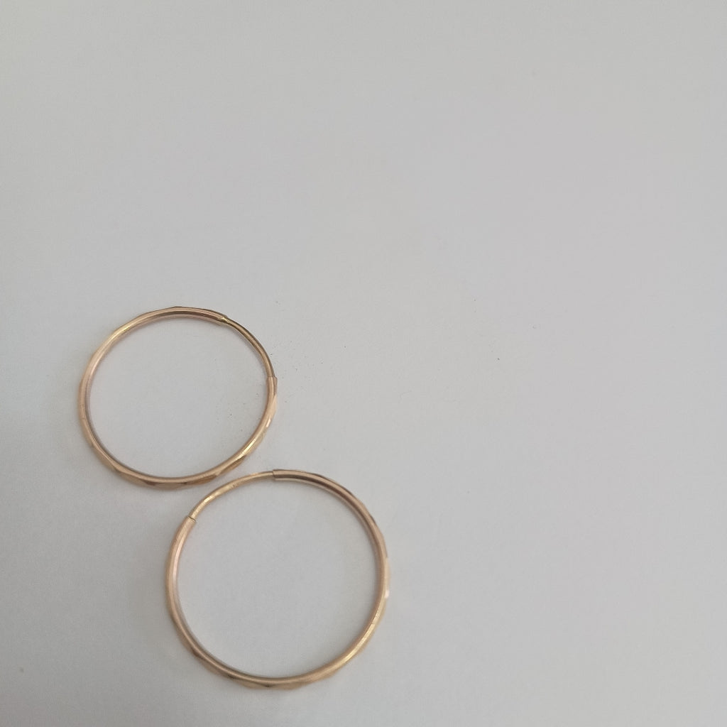 ARRACADAS PAR ORO 10 K 1 GRMS (SEMINUEVO)