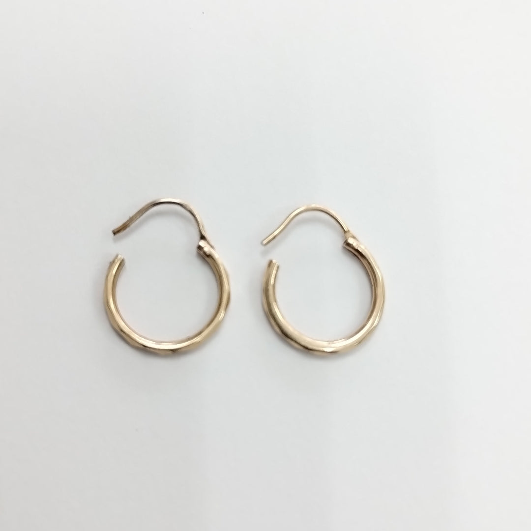ARRACADAS PAR ORO 10 K 0.8 GRMS (SEMINUEVO)
