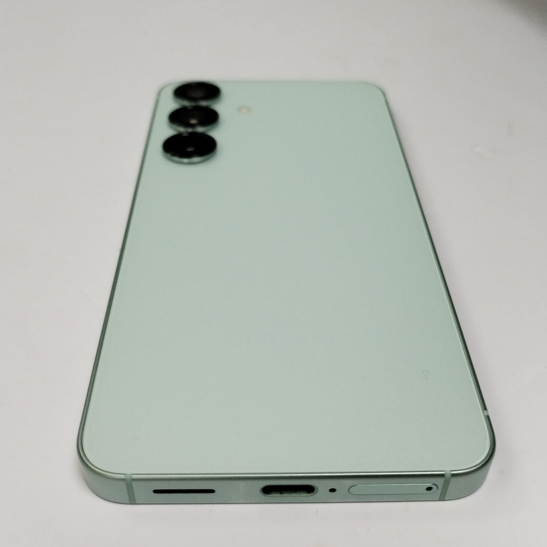 CELULAR SAMSUNG GALAXY S25 SM-S931B (2025) 256 GB 12 GB RAM (SEMINUEVO)