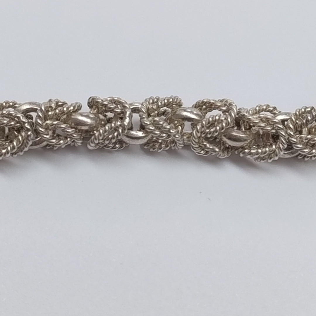 BROQUELES PAR,GARGANTILLA PLATA 125,50 GRMS (SEMINUEVO)