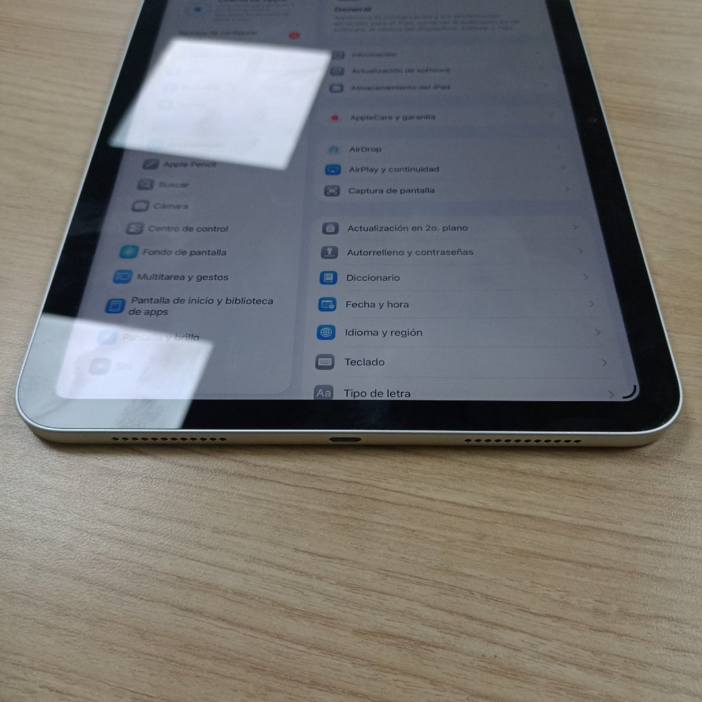 TABLETA APPLE IPAD A16 A3354 (2025) 128 GB 6 GB RAM (SEMINUEVO)