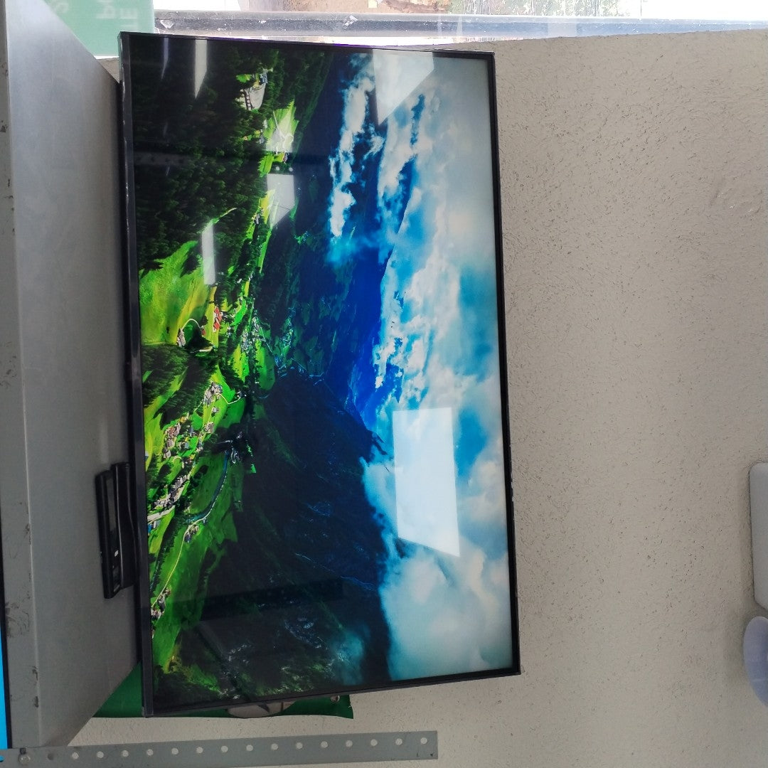PANTALLA LG 43UQ8000PSB (2022) 43" LED 4K (SEMINUEVO)