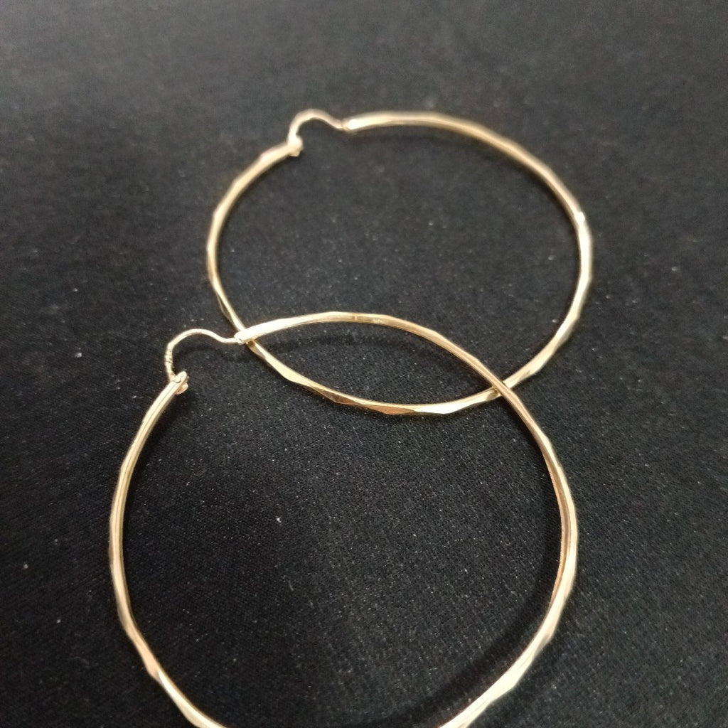 ARRACADAS PAR ORO 14 K 3.4 GRMS (SEMINUEVO)