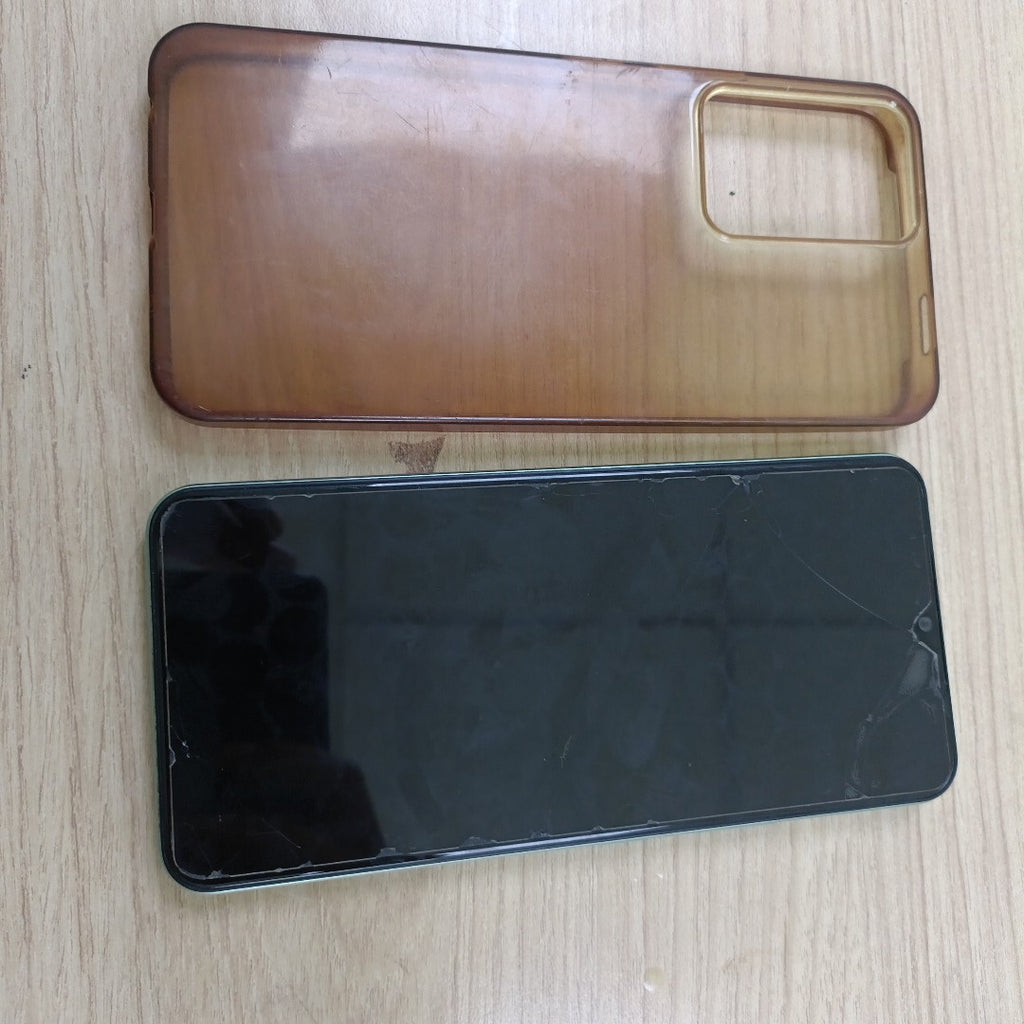 CELULAR VIVO Y03 V2332 (2024) 128 GB 4 GB RAM (SEMINUEVO)