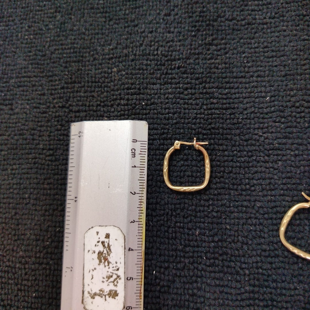 ARRACADAS PAR ORO 10 K 1,40 GRMS (SEMINUEVO)