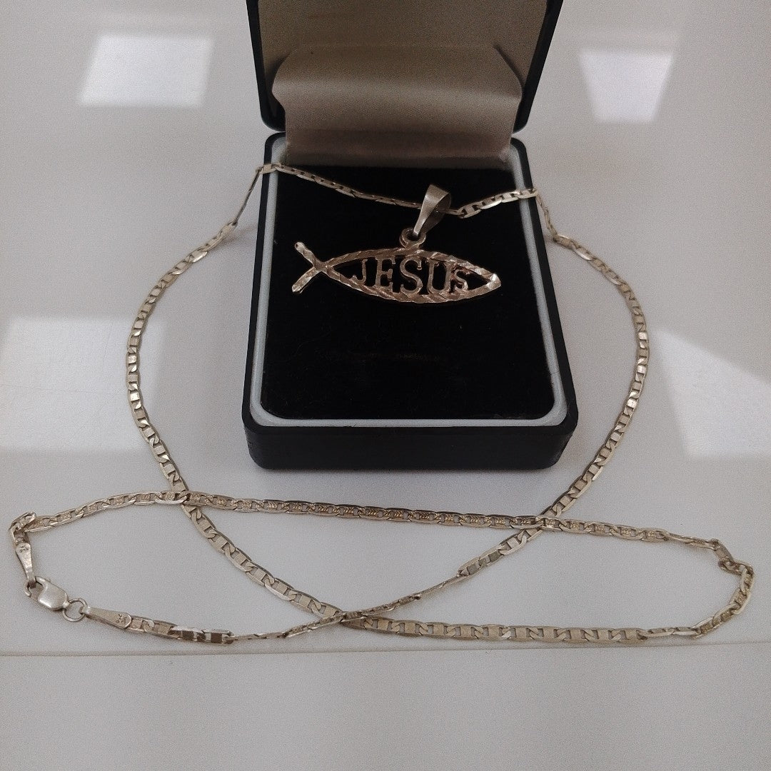 CADENA, DIJE PLATA 8.9 GRMS (SEMINUEVO)