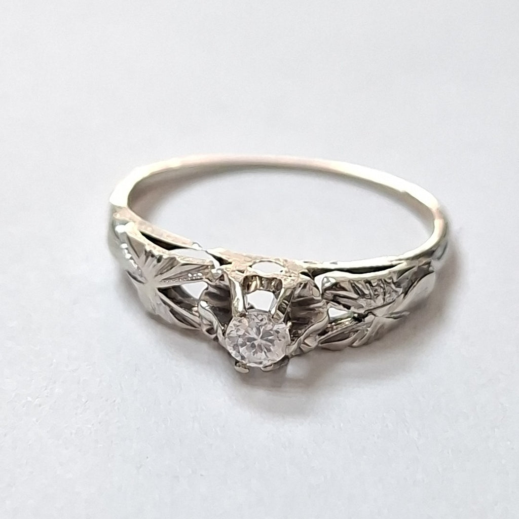 ANILLO ORO BLANCO 10 K 1,40 GRMS (SEMINUEVO)
