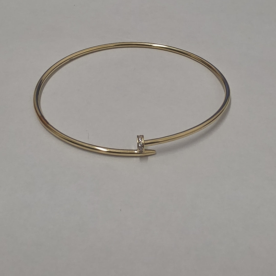 PULSERA RIGIDA ORO 10 K 2.6 GRMS (SEMINUEVO)