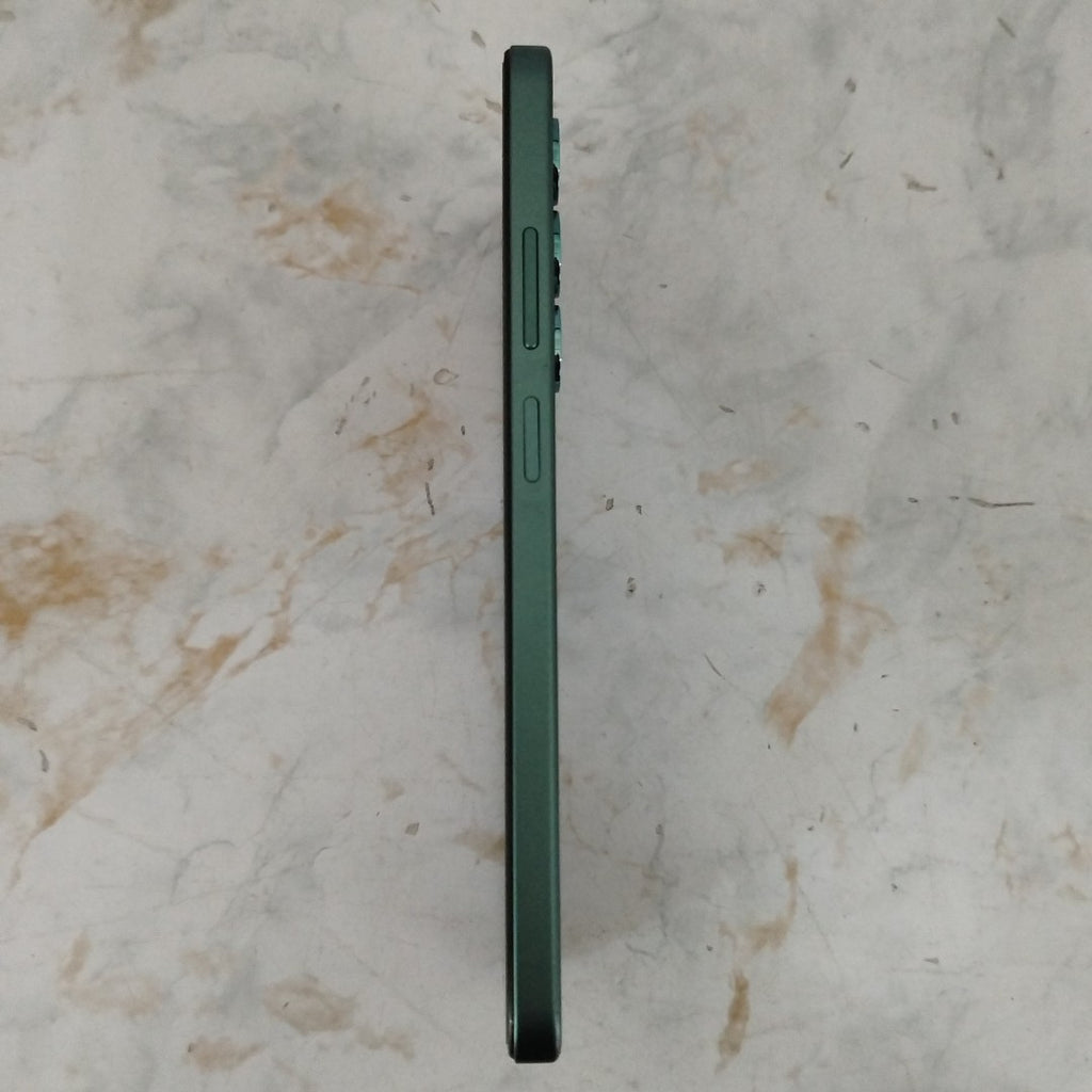 CELULAR OPPO A5 CPH2727 (2025) 256 GB 4 GB RAM (SEMINUEVO)