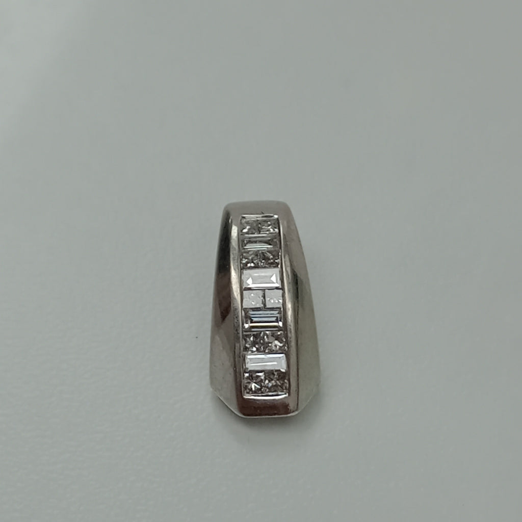 DIJE ORO BLANCO 14 K 2.3 GRMS (SEMINUEVO)