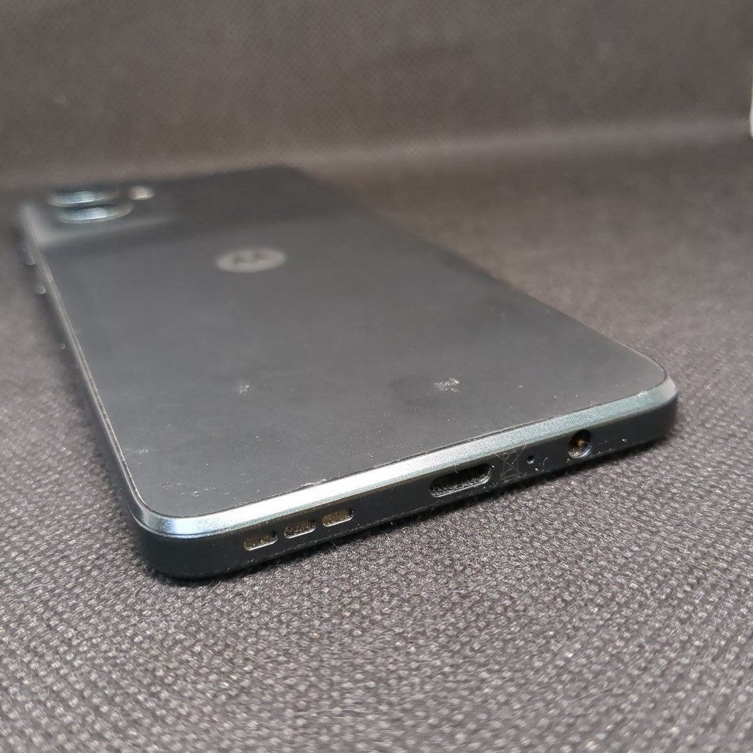 CELULAR MOTOROLA MOTO G55 5G XT2435-1(2024) 256 GB 8 GB RAM (SEMINUEVO)