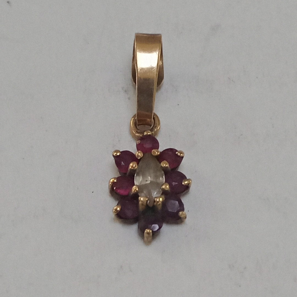 DIJE ORO 10 K 0.7 GRMS (SEMINUEVO)