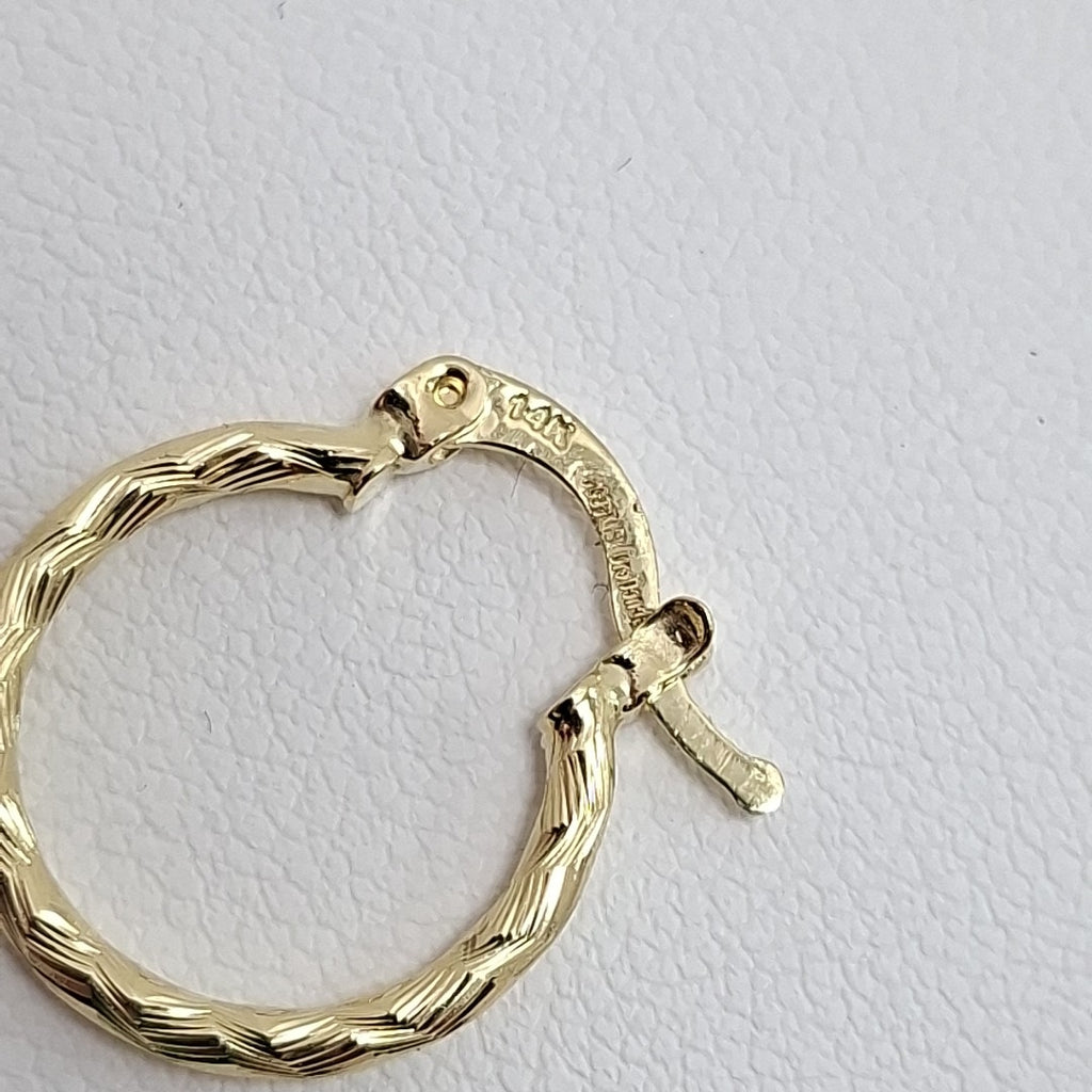 ARETES ARRACADAS TRENZADAS 14K 18 1.5 GR (NUEVO)
