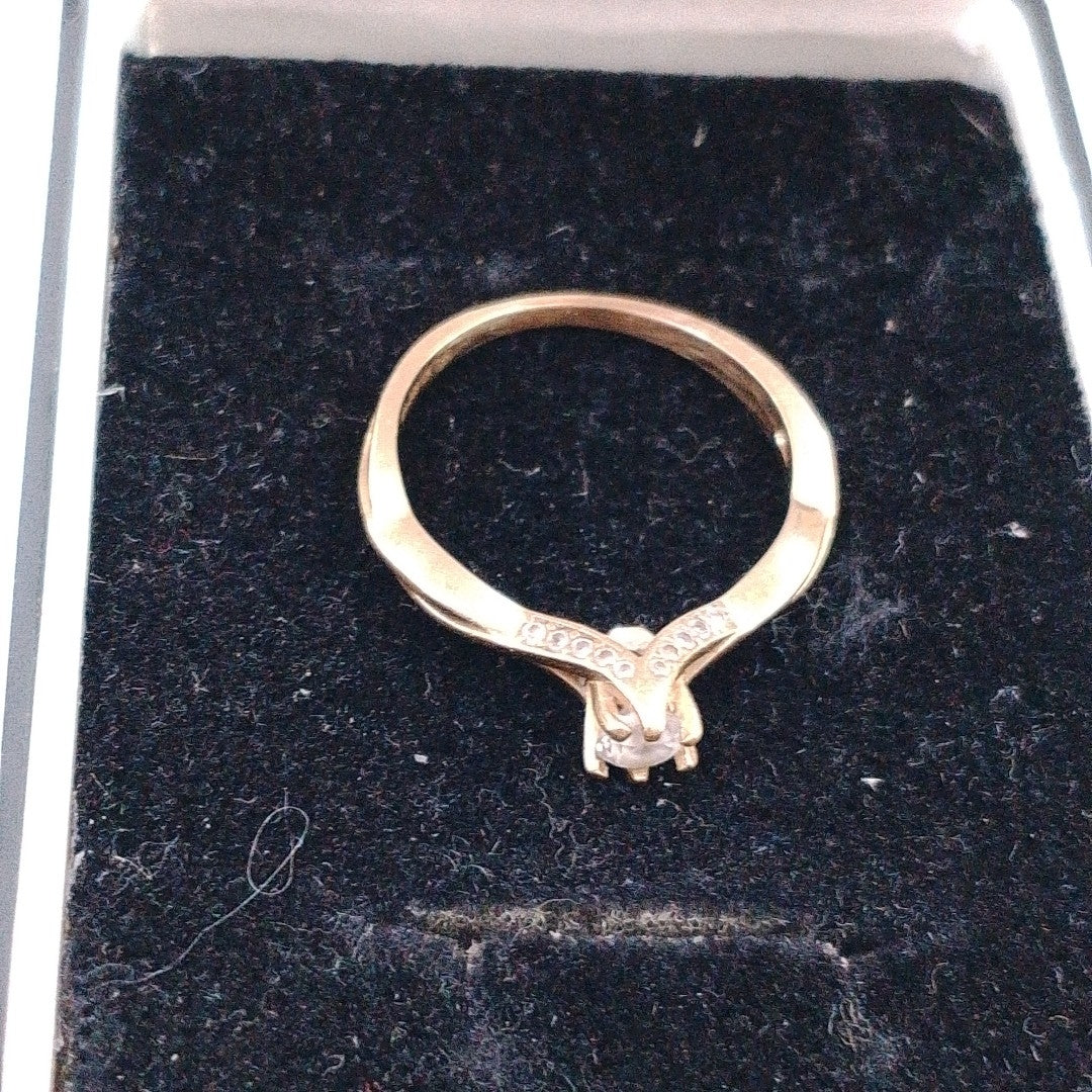 SOLITARIO ORO 10 K 2,20 GRMS (SEMINUEVO)