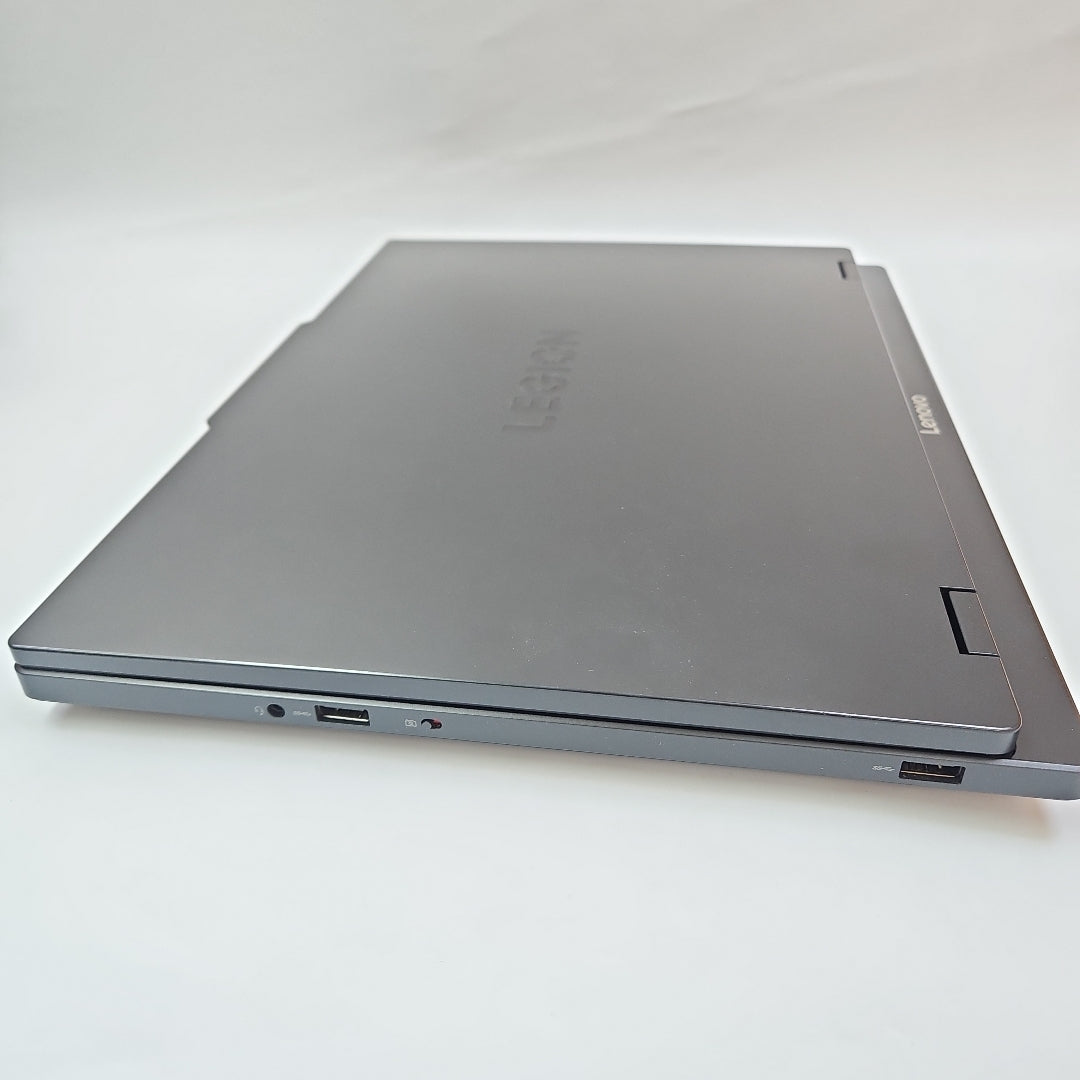LAPTOP LENOVO LEGION 5 15IRX10 (2025) 512 GB SSD 16 GB RAM (SEMINUEVO)