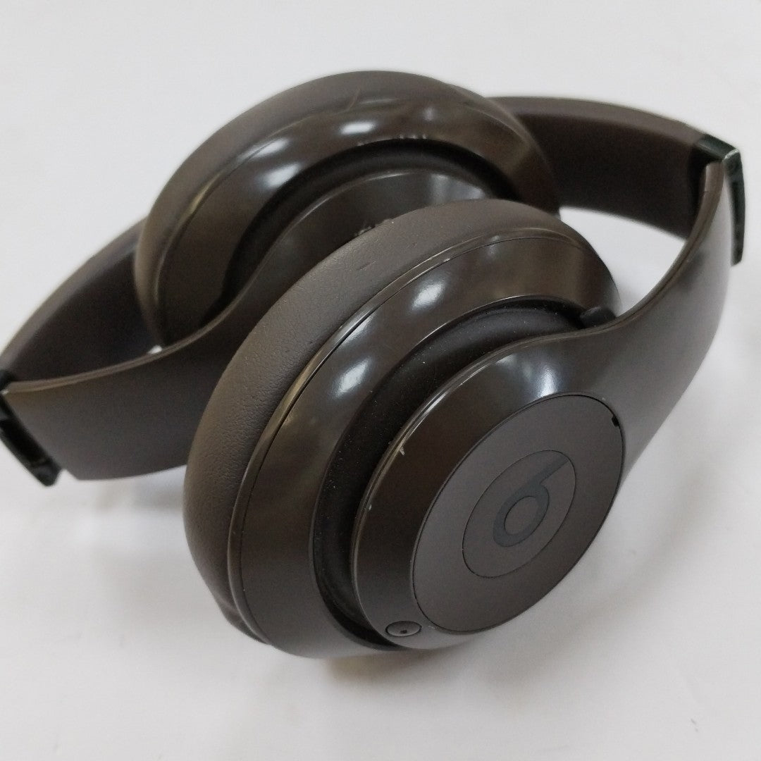 AUDIFONOS BEATS STUDIO PRO INALAMBRICO OVER EAR (SEMINUEVO)