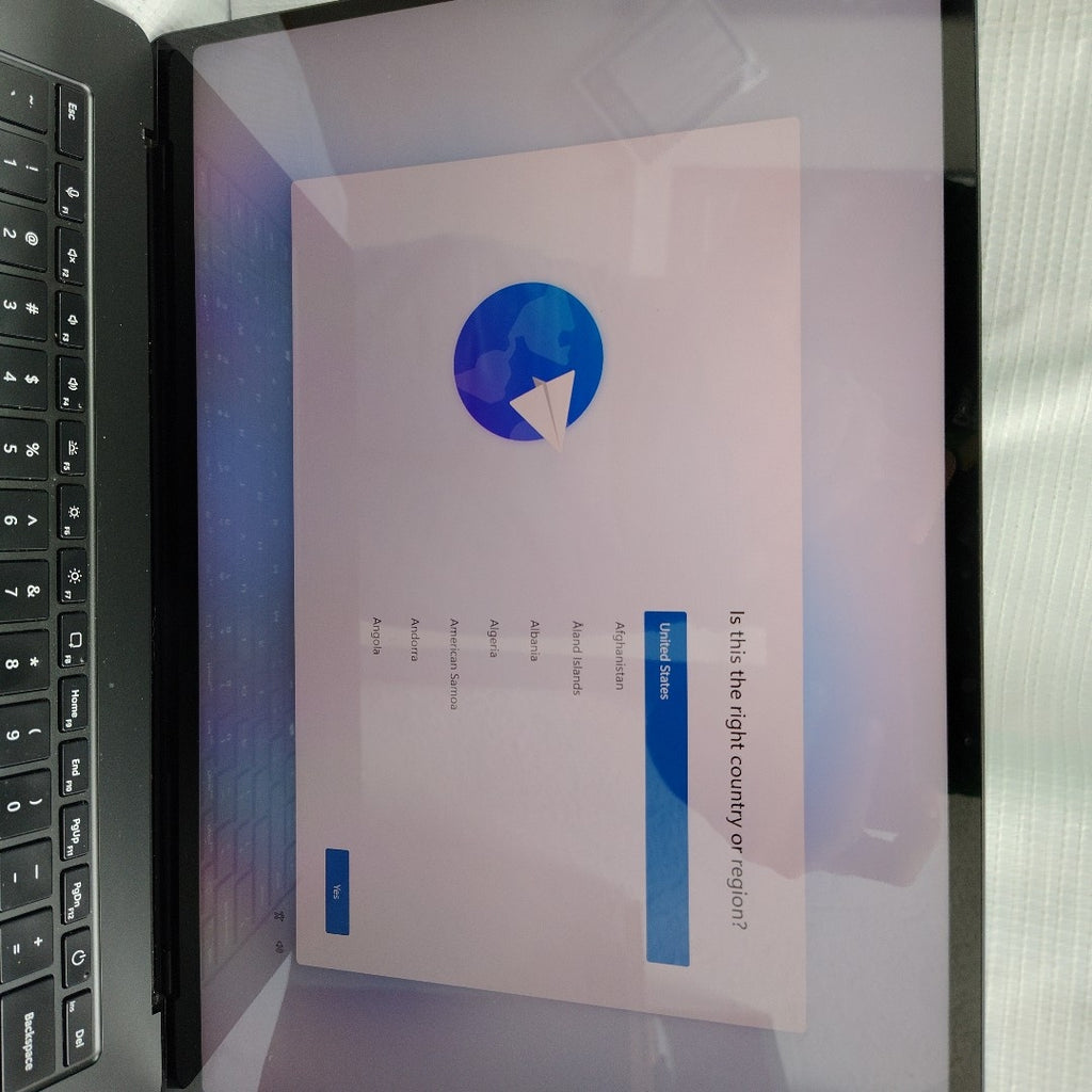 LAPTOP MICROSOFT SURFACE LAPTOP 7 2037 (2025) 1 TB SSD 16 GB SSD (SEMINUEVO)