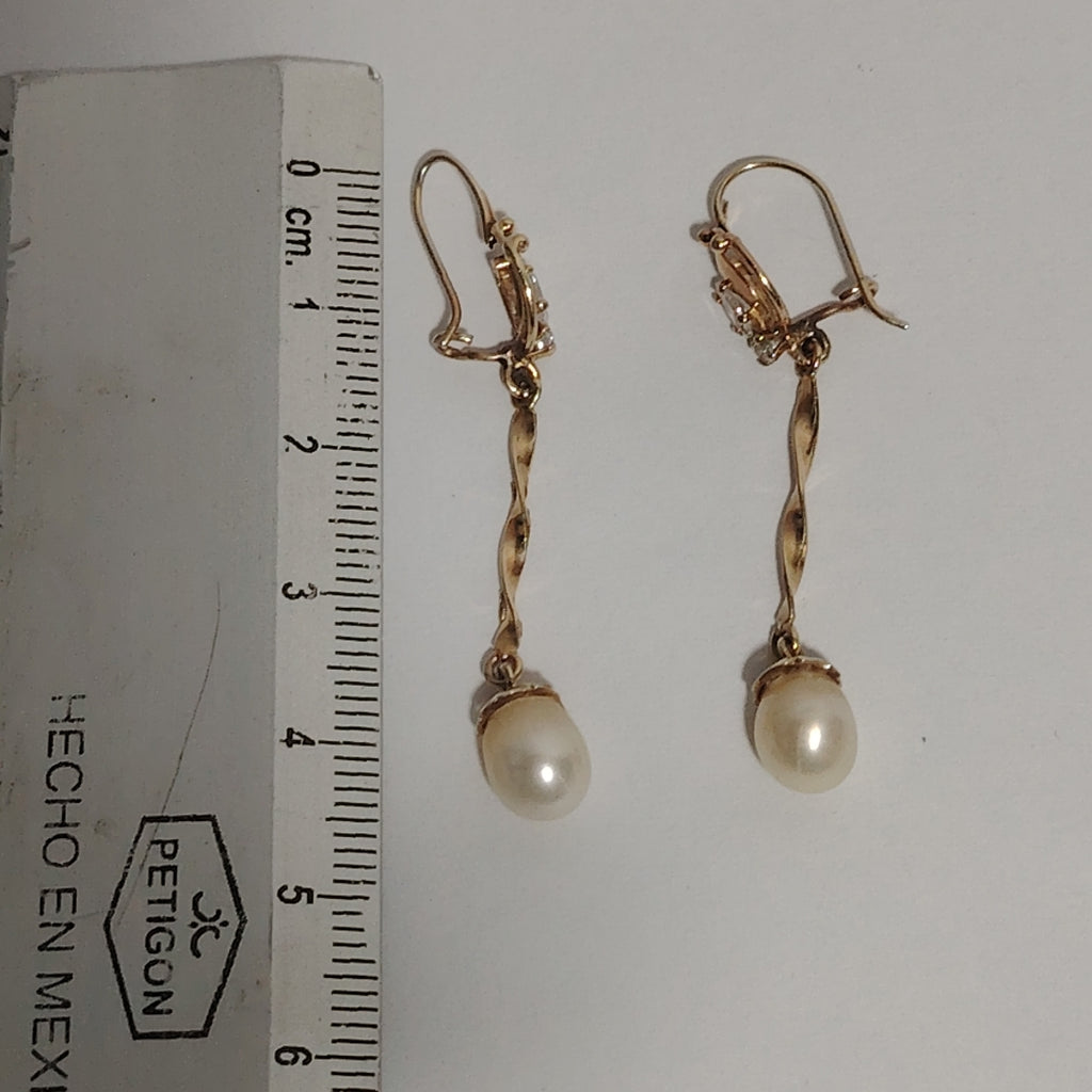 ARETES PAR ORO 10 K 1.9 GRMS (SEMINUEVO)