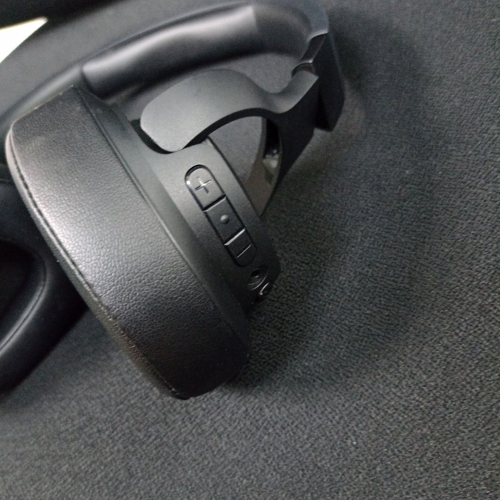 AUDIFONOS JBL TUNE 770NC INALAMBRICO OVER EAR (SEMINUEVO)
