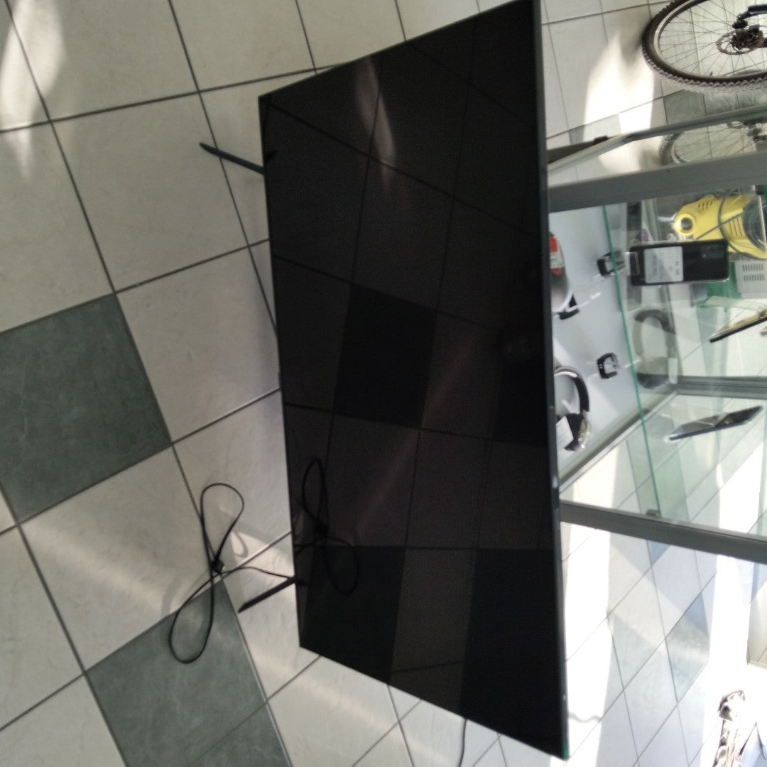 PANTALLA SAMSUNG UN55AU7000F (2022) 55" LED 4K (SEMINUEVO)