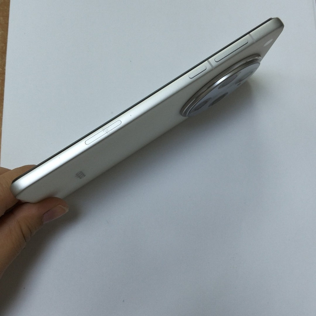 CELULAR OPPO FIND X8 PRO CPH2659 512 GB 16 GB RAM (SEMINUEVO)