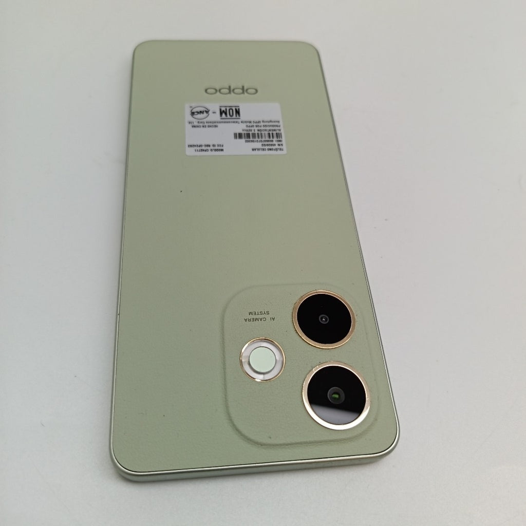 CELULAR OPPO A5 PRO CPH2711 (2025) 256 GB 8 GB RAM