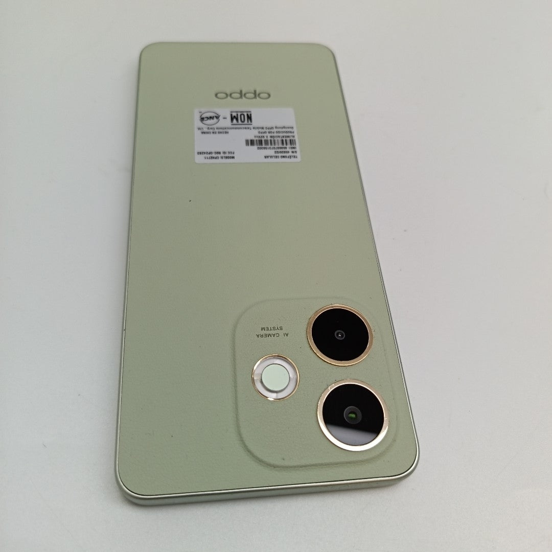 CELULAR OPPO A5 PRO CPH2711 (2025) 256 GB 8 GB RAM