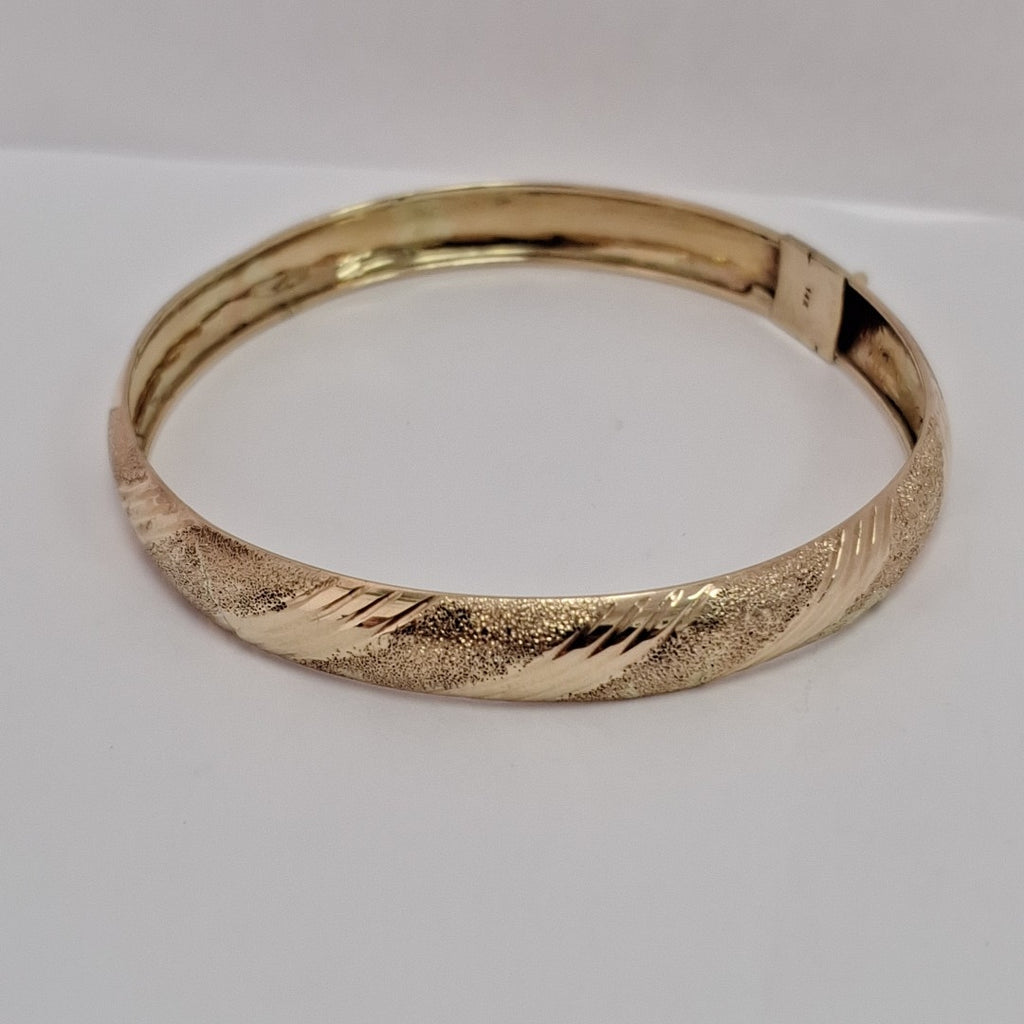 PULSERA RIGIDA ORO 14 K 6 GRMS (SEMINUEVO)