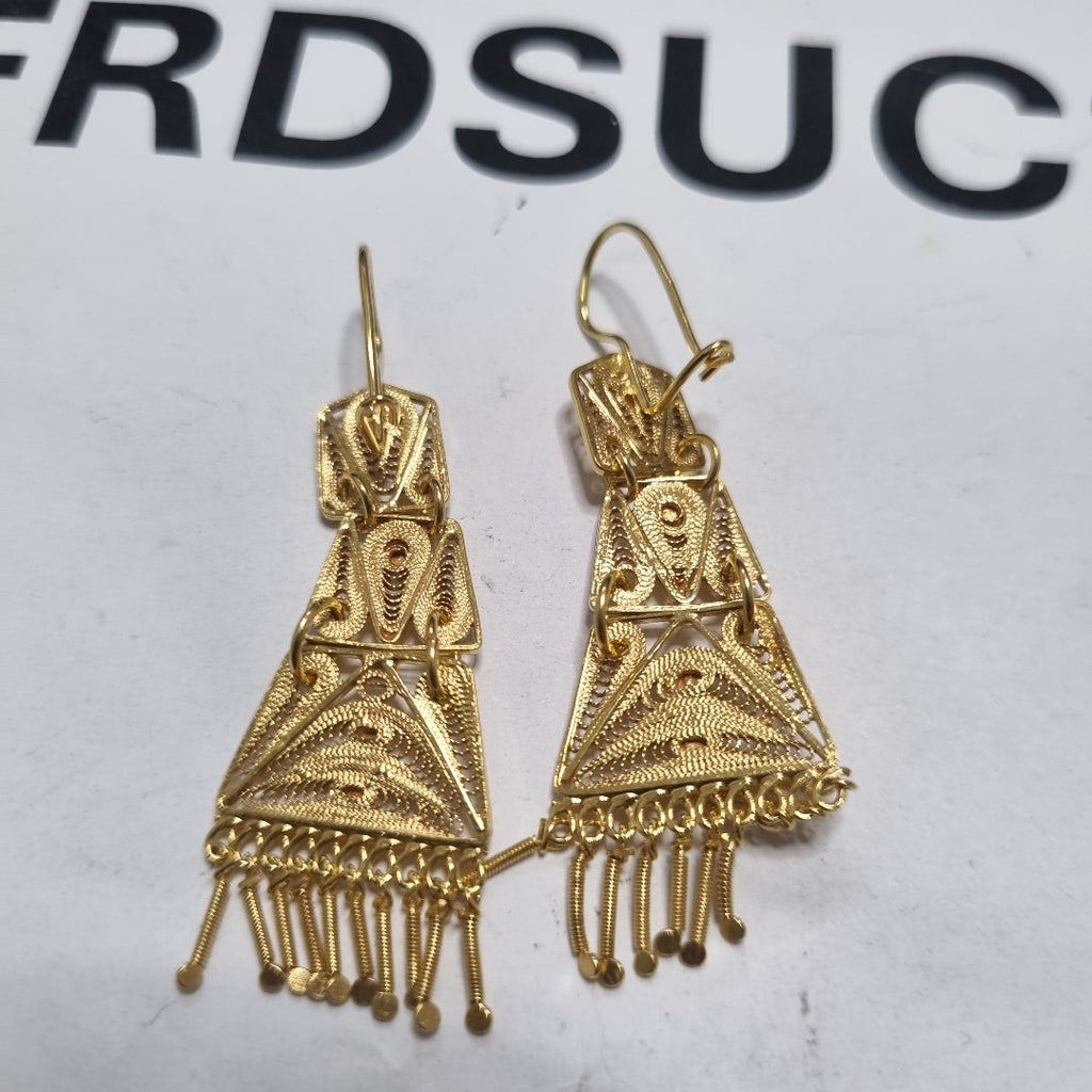 ARETES PAR ORO 10 K 6.3 GRMS (SEMINUEVO)