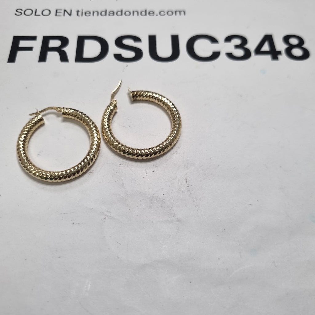 ARRACADAS PAR ORO 14 K 2.1 GRMS (SEMINUEVO)
