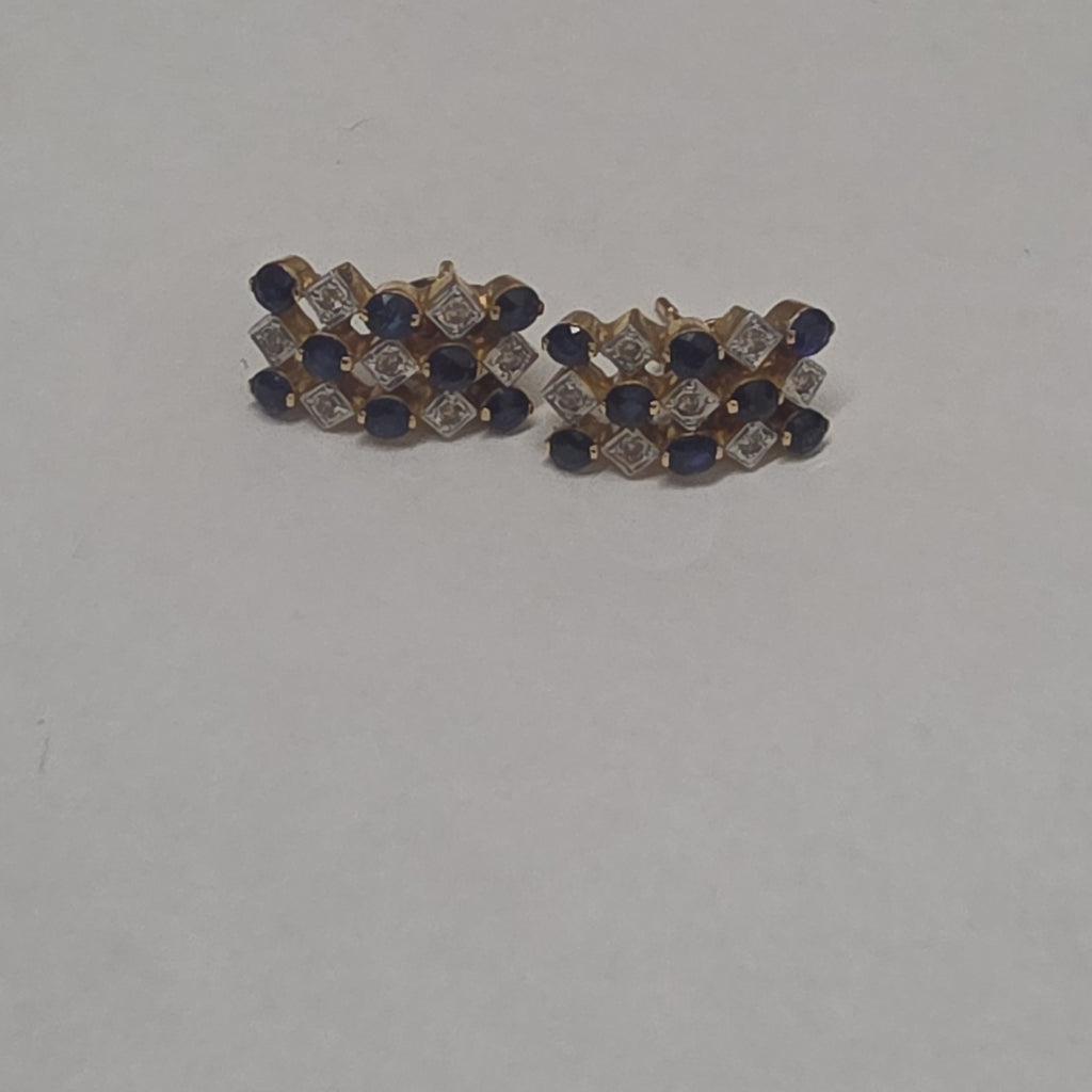 ARETES PAR ORO 18 K 5.5 GRMS (SEMINUEVO)
