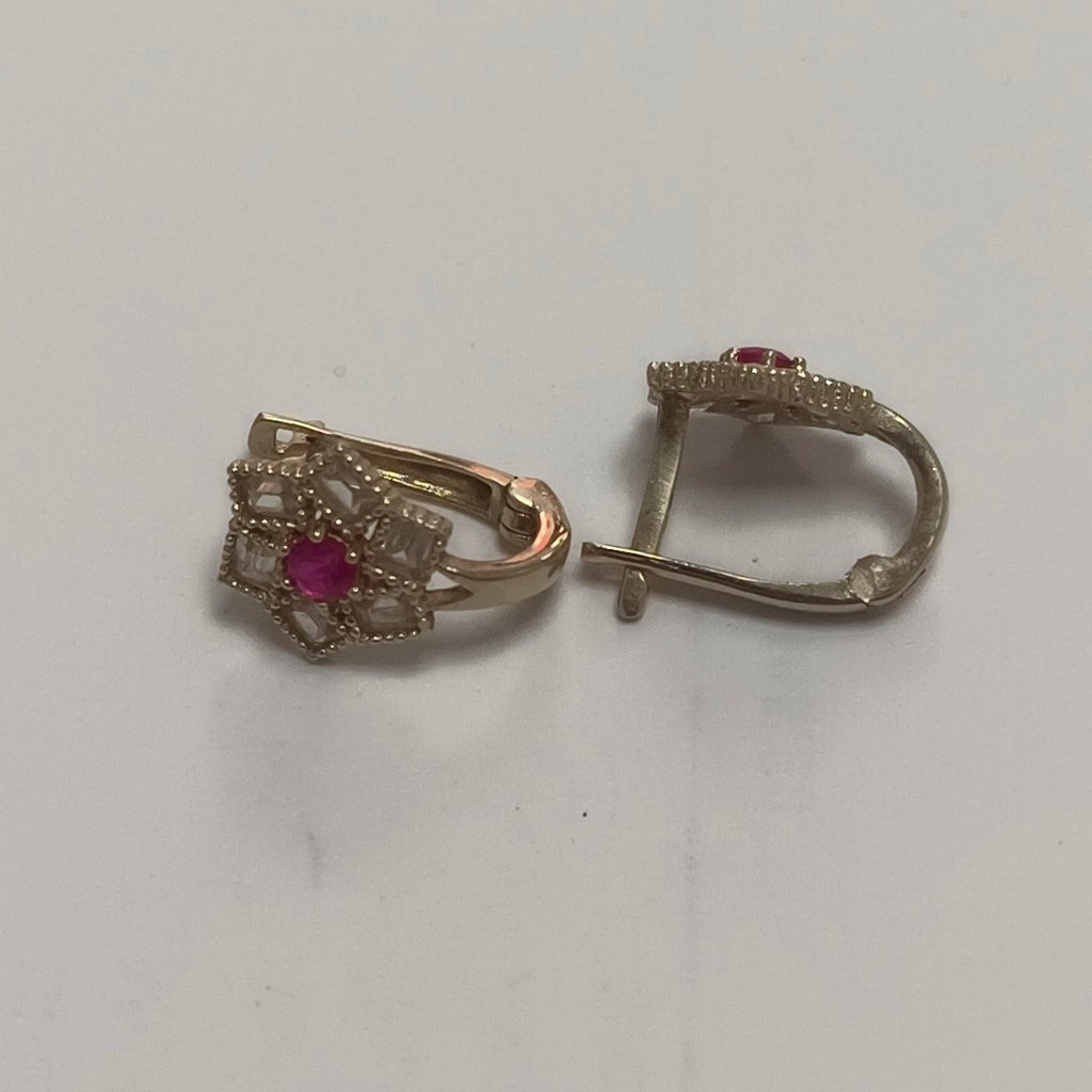 ARETES PAR ORO 14 K 1.2 GRMS (SEMINUEVO)