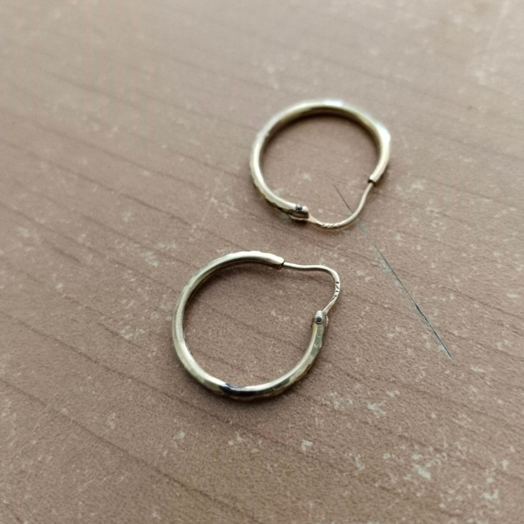 ARRACADAS PAR ORO 14 K 1.6 GRMS (SEMINUEVO)
