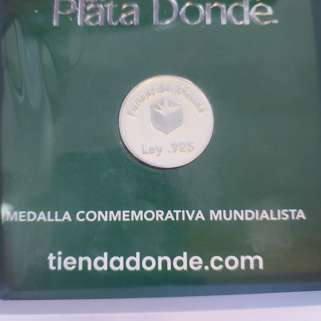 MEDALLA CONMEMORATIVA FRD FÚTBOL MOTIVO COLIBRI PLATA .925 8 GR (NUEVO)