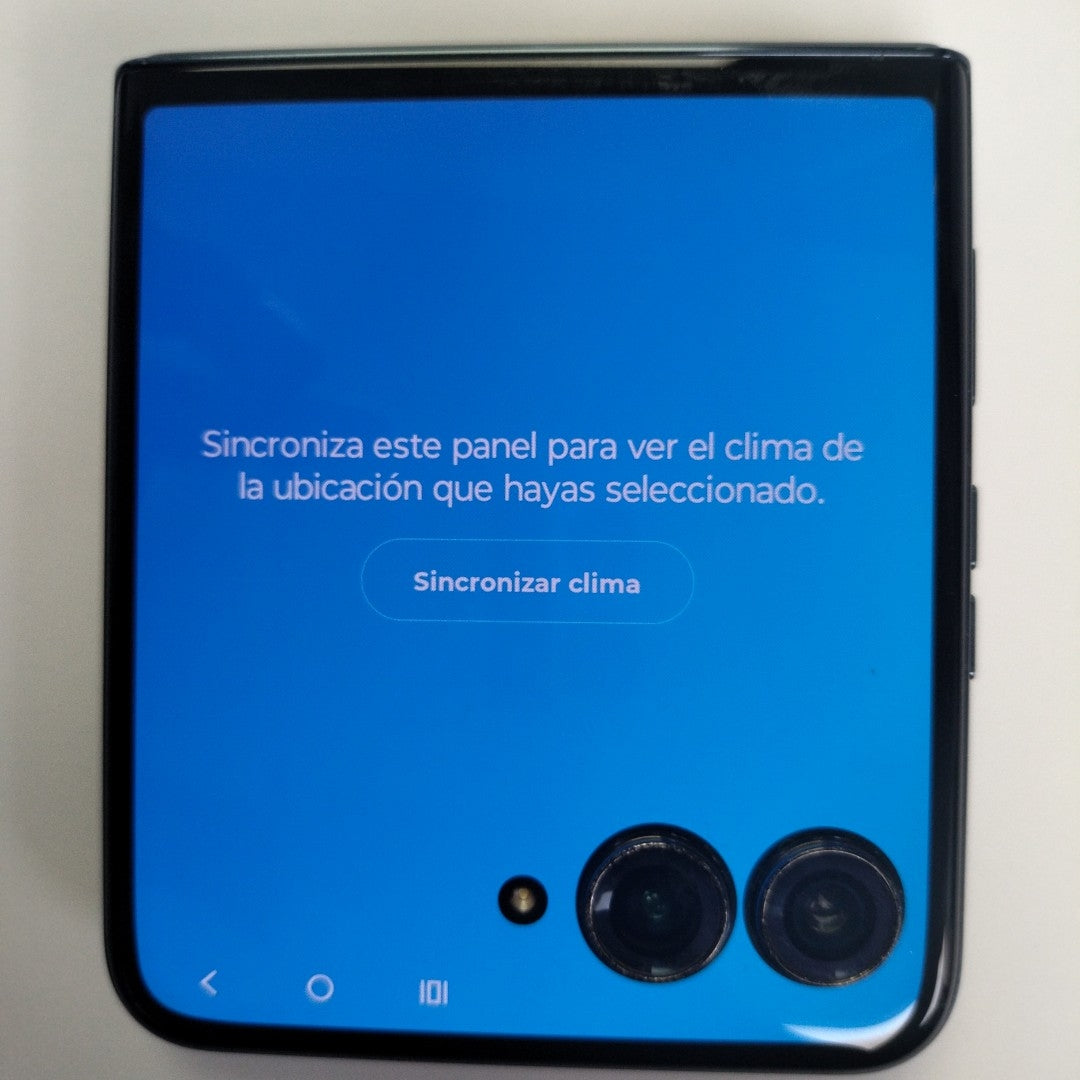 CELULAR MOTOROLA RAZR 50 ULTRA XT2451-3 (2024) 512 GB 12 GB RAM (SEMINUEVO)