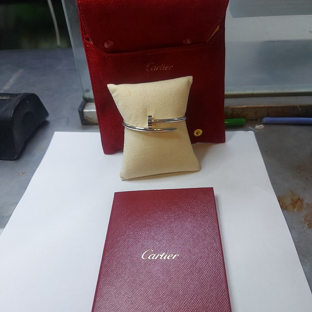 PULSERA RIGIDA ORO BLANCO 18 K 31,30 GRMS (SEMINUEVO)