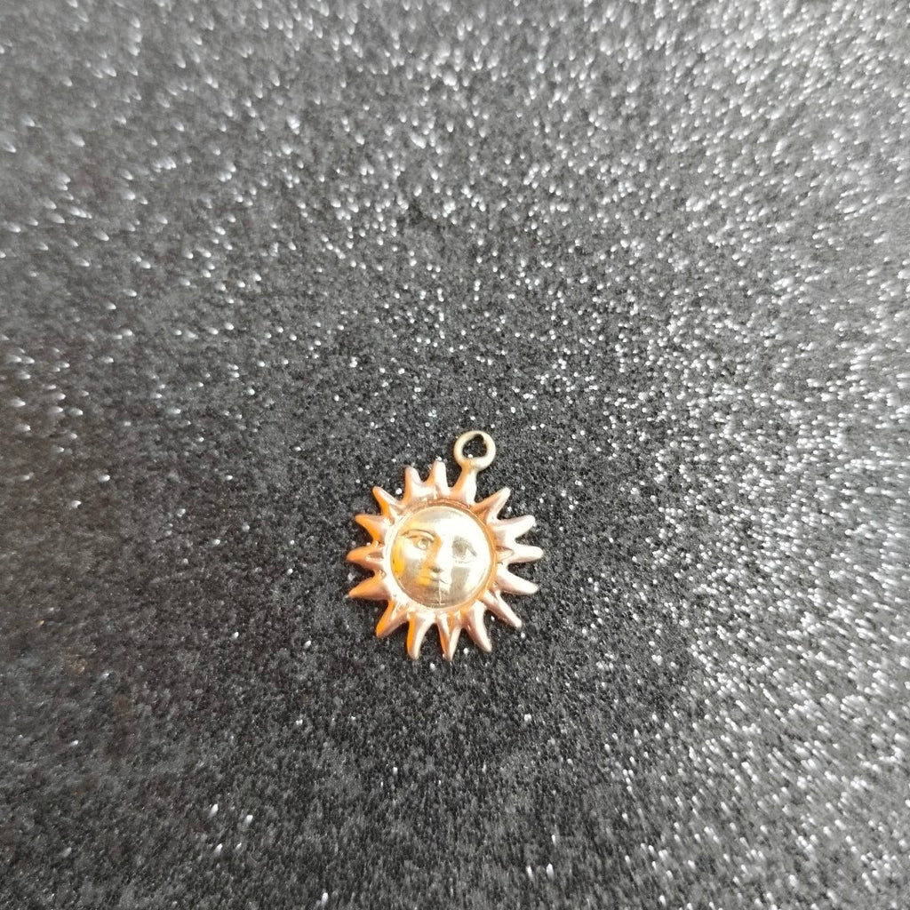 DIJE ORO,ORO COMBINADO 8 K 0,90 GRMS (SEMINUEVO)