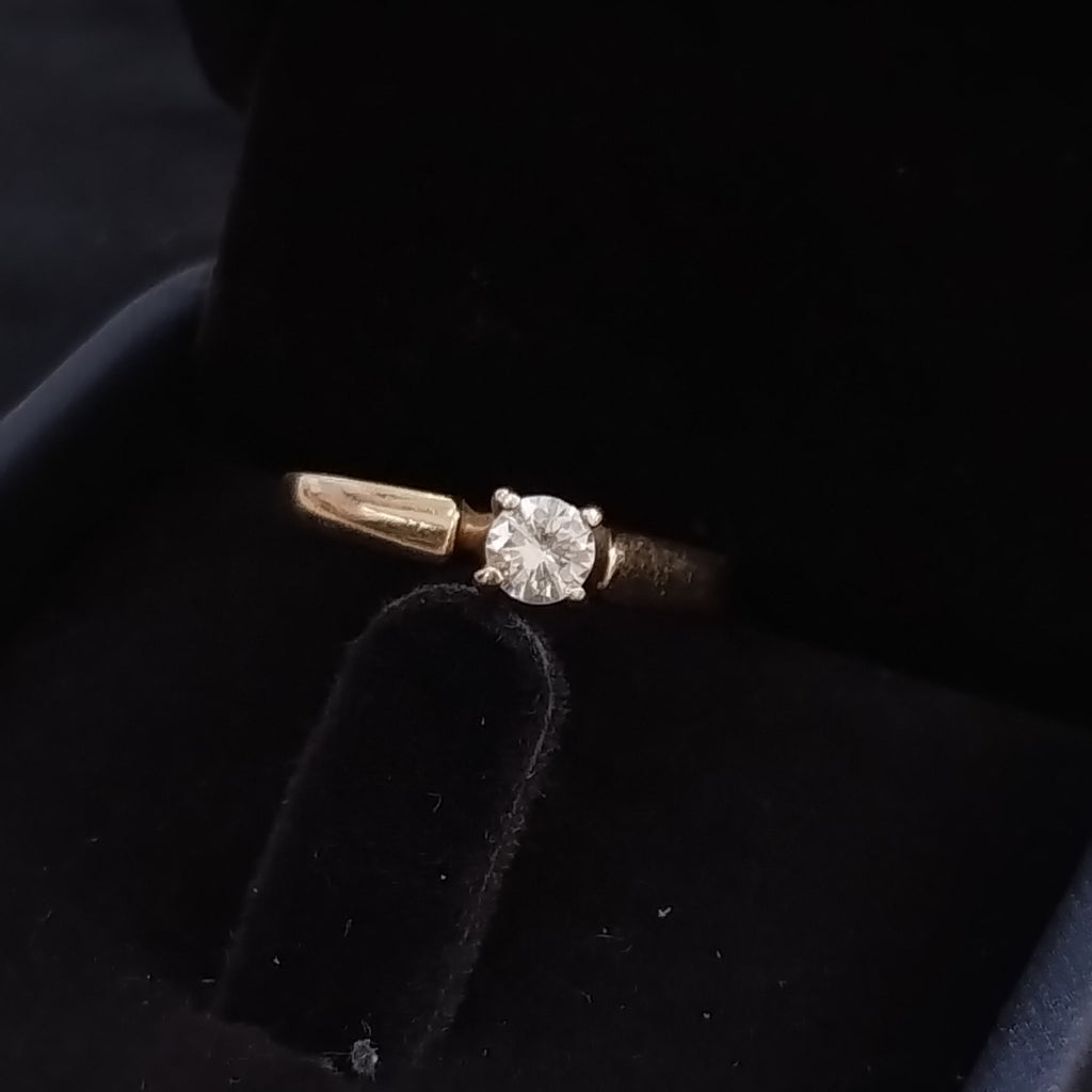 ANILLITO ORO 14 K 1.9 GRMS (SEMINUEVO)