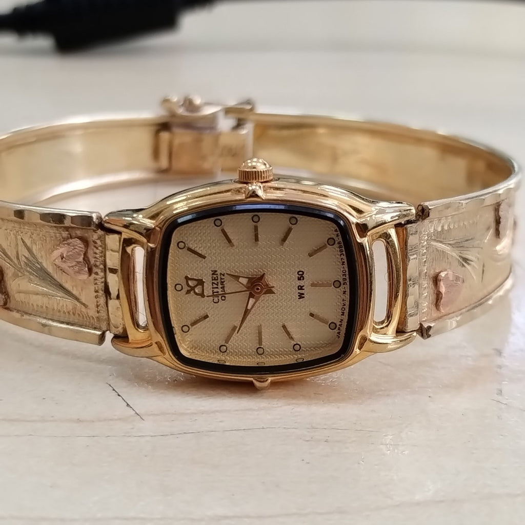 RELOJ CAJA ACERO PULSO ORO ORO 10 K 19.8 GRMS (SEMINUEVO)
