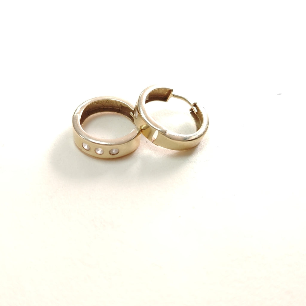 ARRACADAS PAR ORO 14 K 1.8 GRMS (SEMINUEVO)