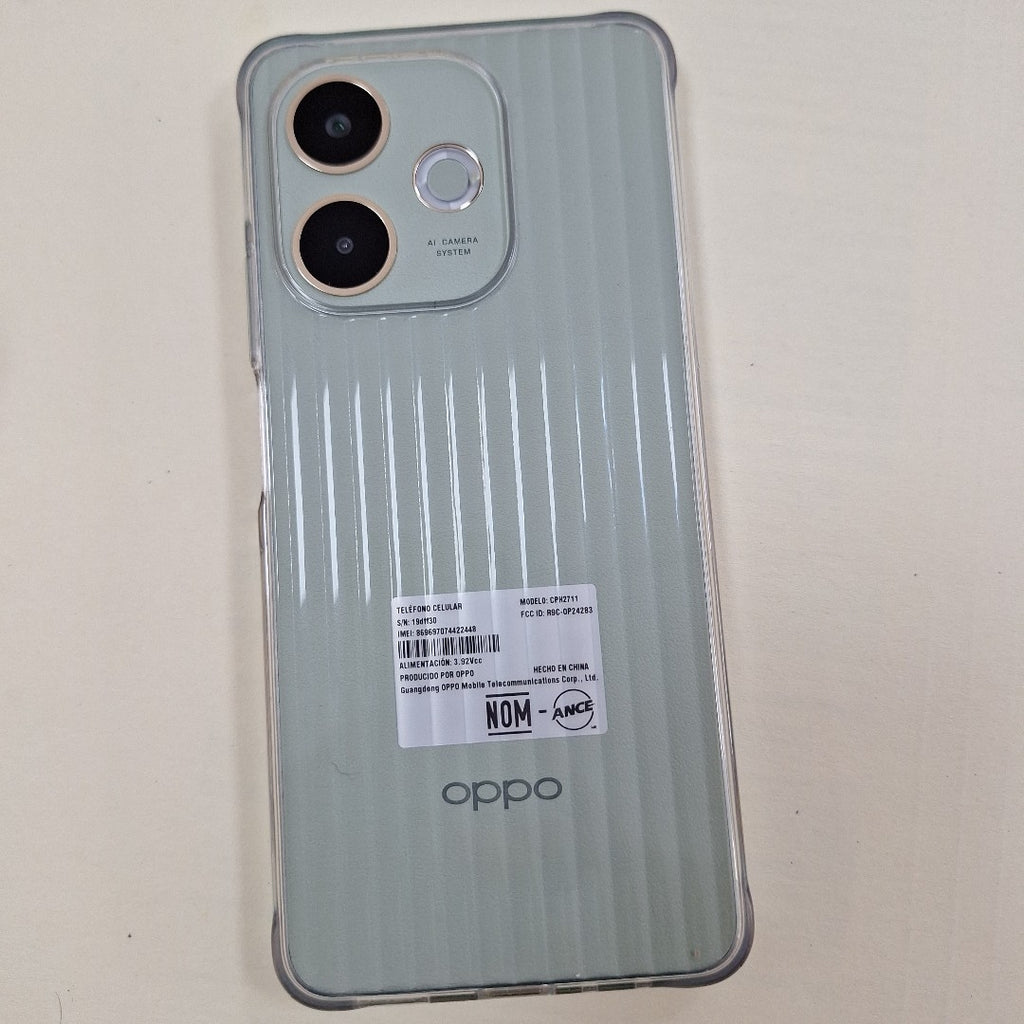 CELULAR OPPO A5 PRO CPH2711 (2025) 256 GB 8 GB RAM (SEMINUEVO)