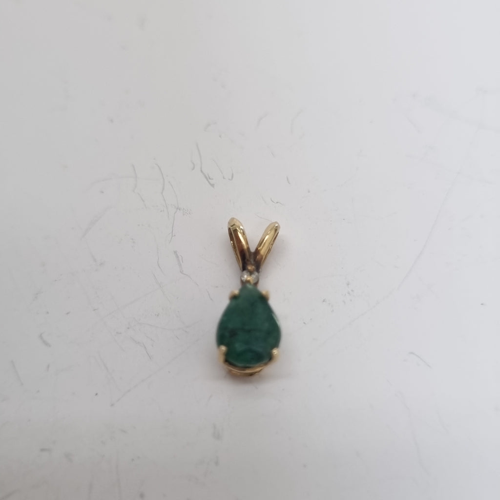 DIJE ORO 10 K 0.6 GRMS (SEMINUEVO)