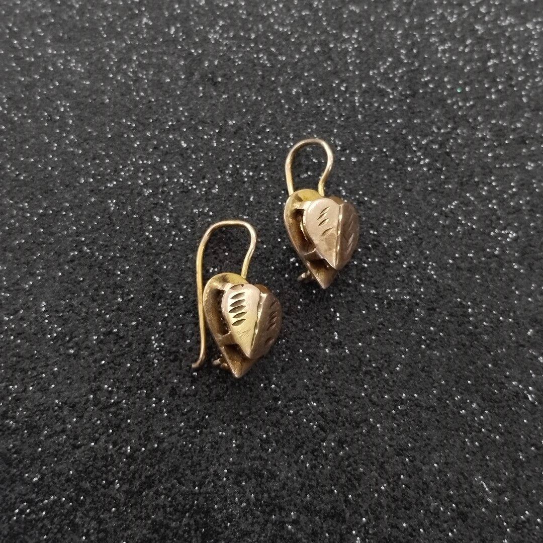 ARETES PAR ORO 8 K 1.8 GRMS (SEMINUEVO)