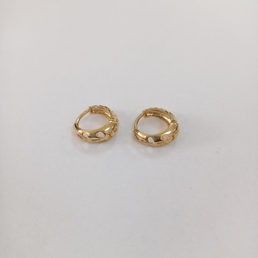 HUGGIES ORO 14K 1.8 (NUEVO)